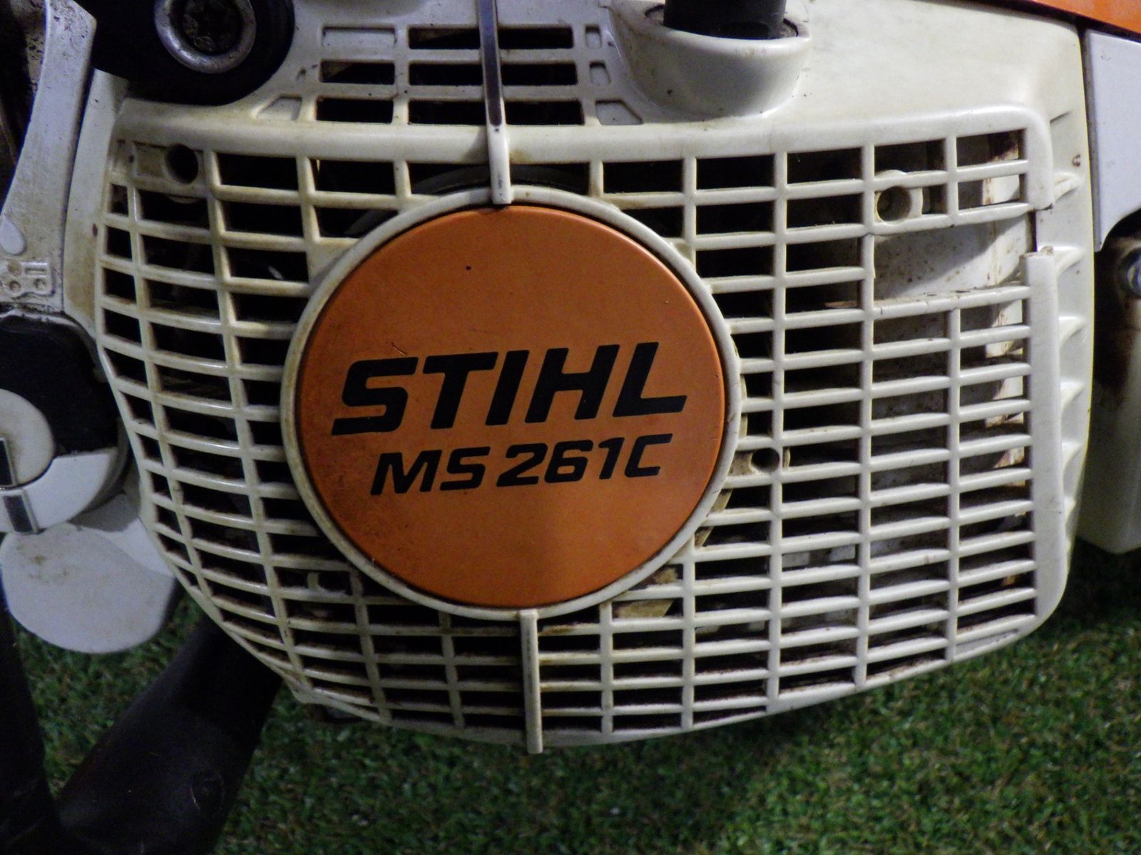 スチール チェーンソー MS261C エンジン始動 林業 大型 農業 現物 品