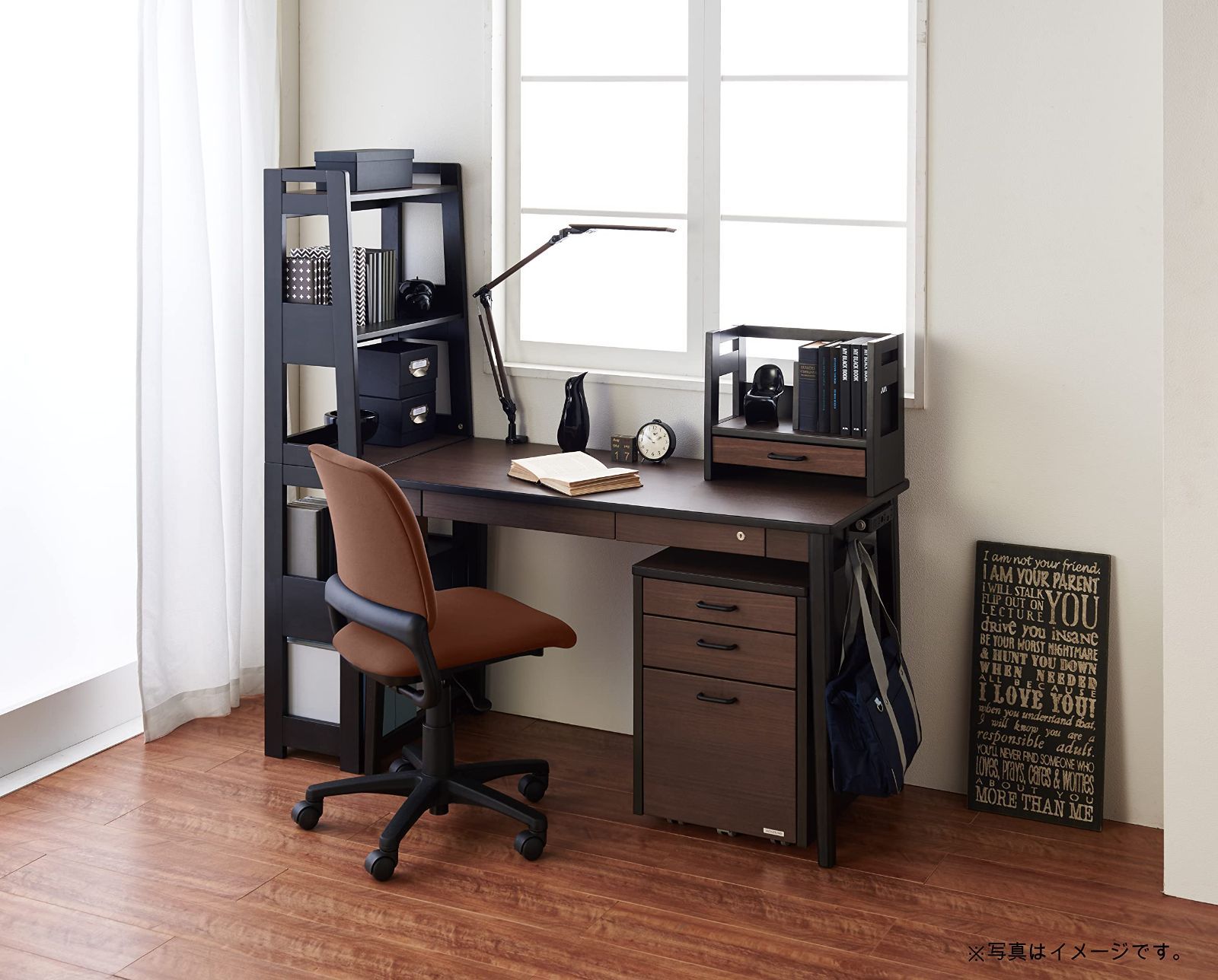 W560×D590~610×H830~940mm Cadet