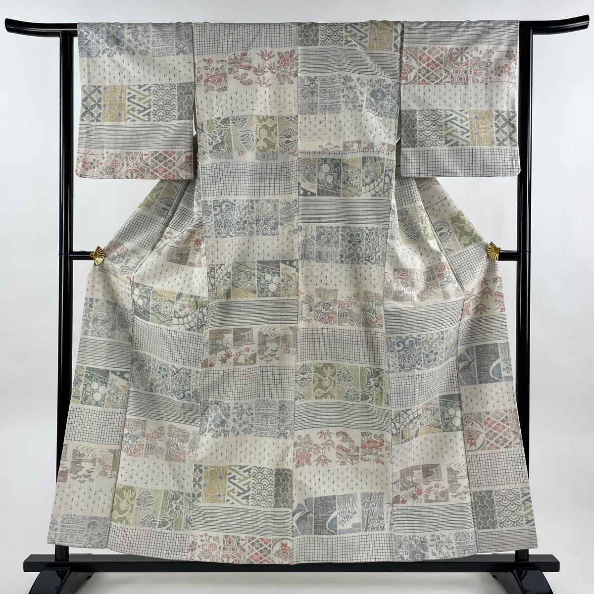 最新入荷商品一覧 | 新品 通販ファッション - 平和屋着物□上質な小紋 枝花文 正絹 着物・浴衣