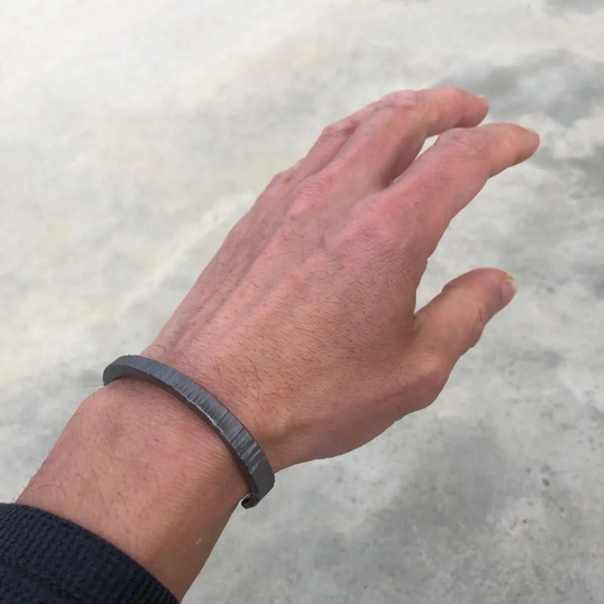 BANDEL 純チタン製バングル ブレスレット L/LLサイズ バンデル チタン