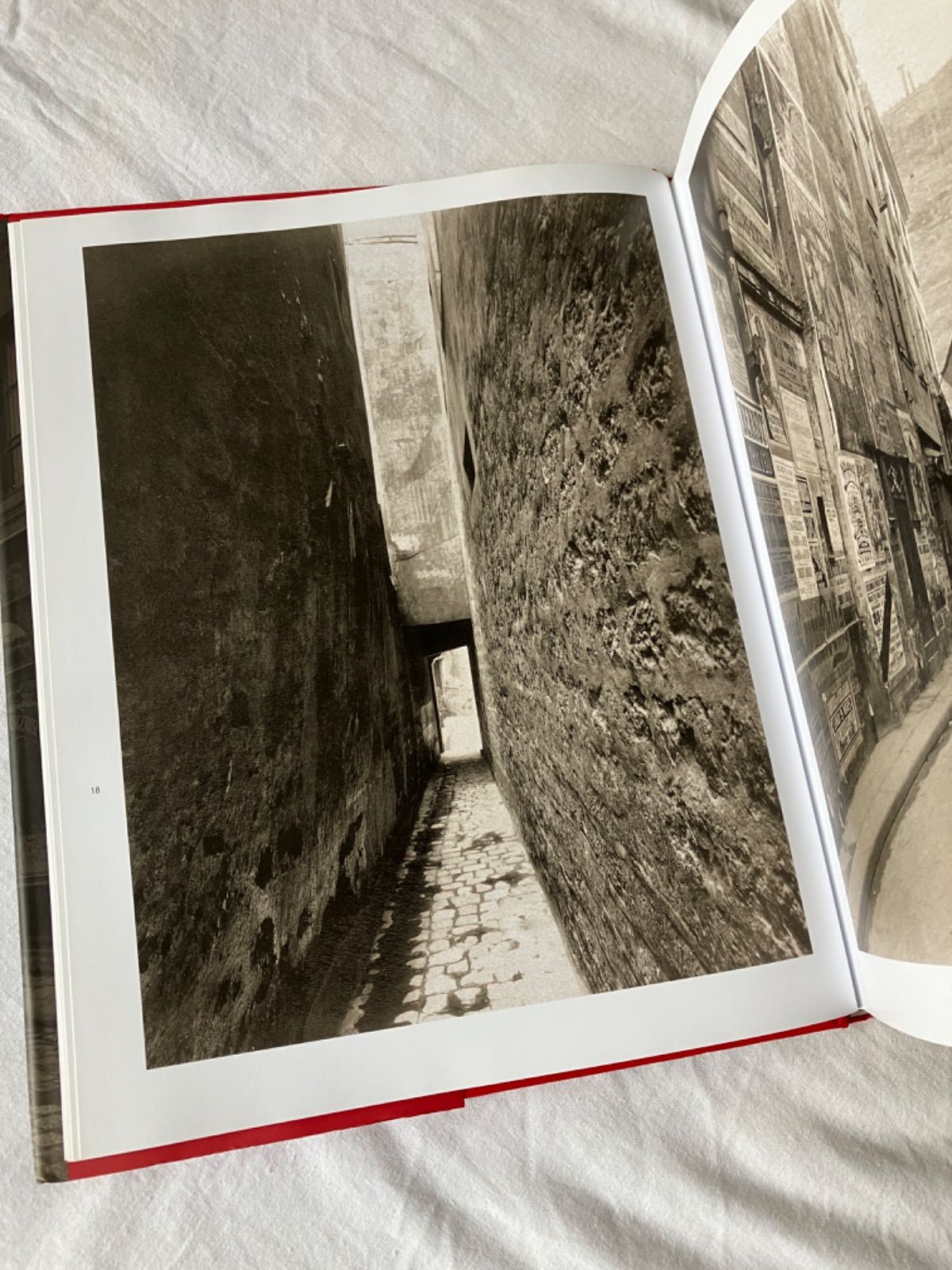 ウジェーヌ・アジェ 写真集 Paris Eugene Atget - メルカリ
