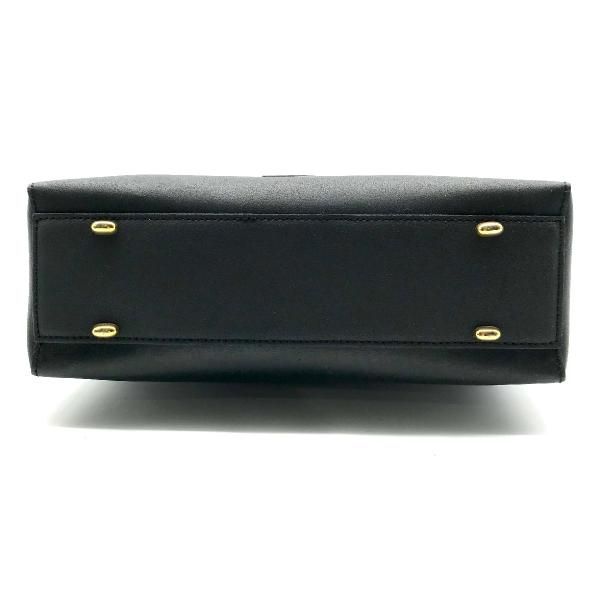 良品 CELINE セリーヌ ショルダー バッグ 馬車金具 ブラック レザー k1022 CELINE セリーヌ ショルダー バッグ 馬車金具 ブラック レザー 良品