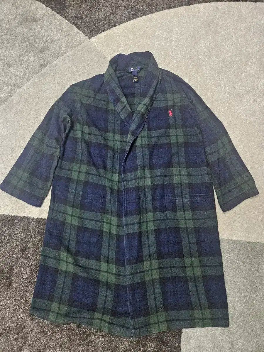 ポロ タタン ショールカラー ローブ ガウン