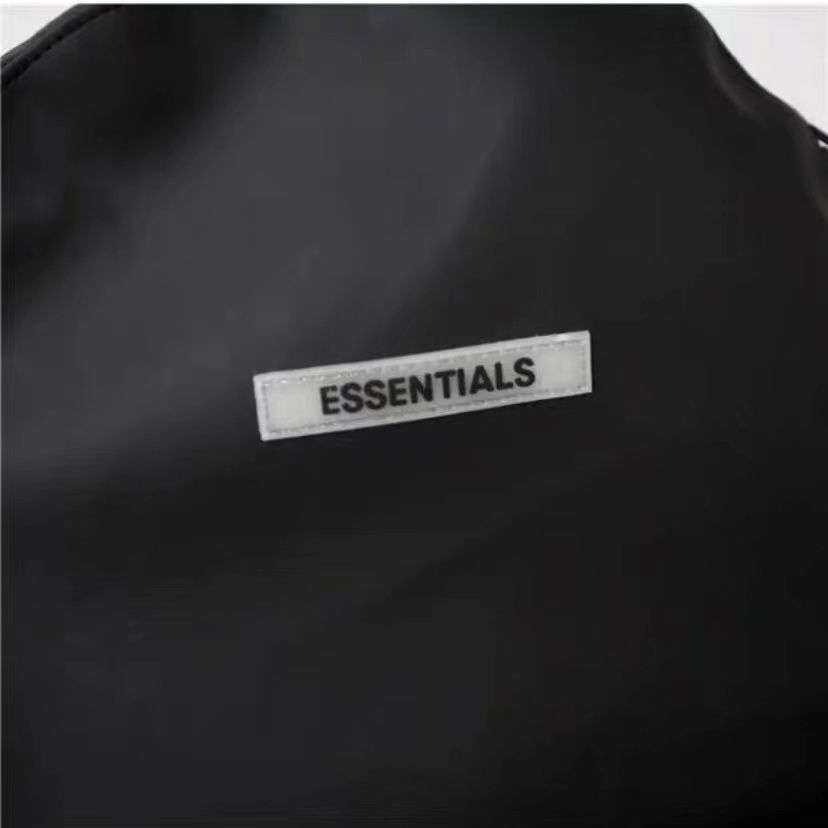 FOG Essentials (エフオージー エッセンシャルズ) Water Proof Back Pack ウォータープルーフ バックパック リュック ブラック