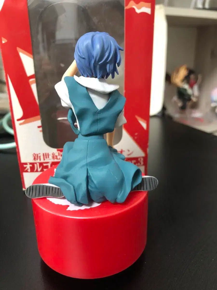 新世紀エヴァンゲリオンオルゴールフィギュアVer.2 綾波レイ