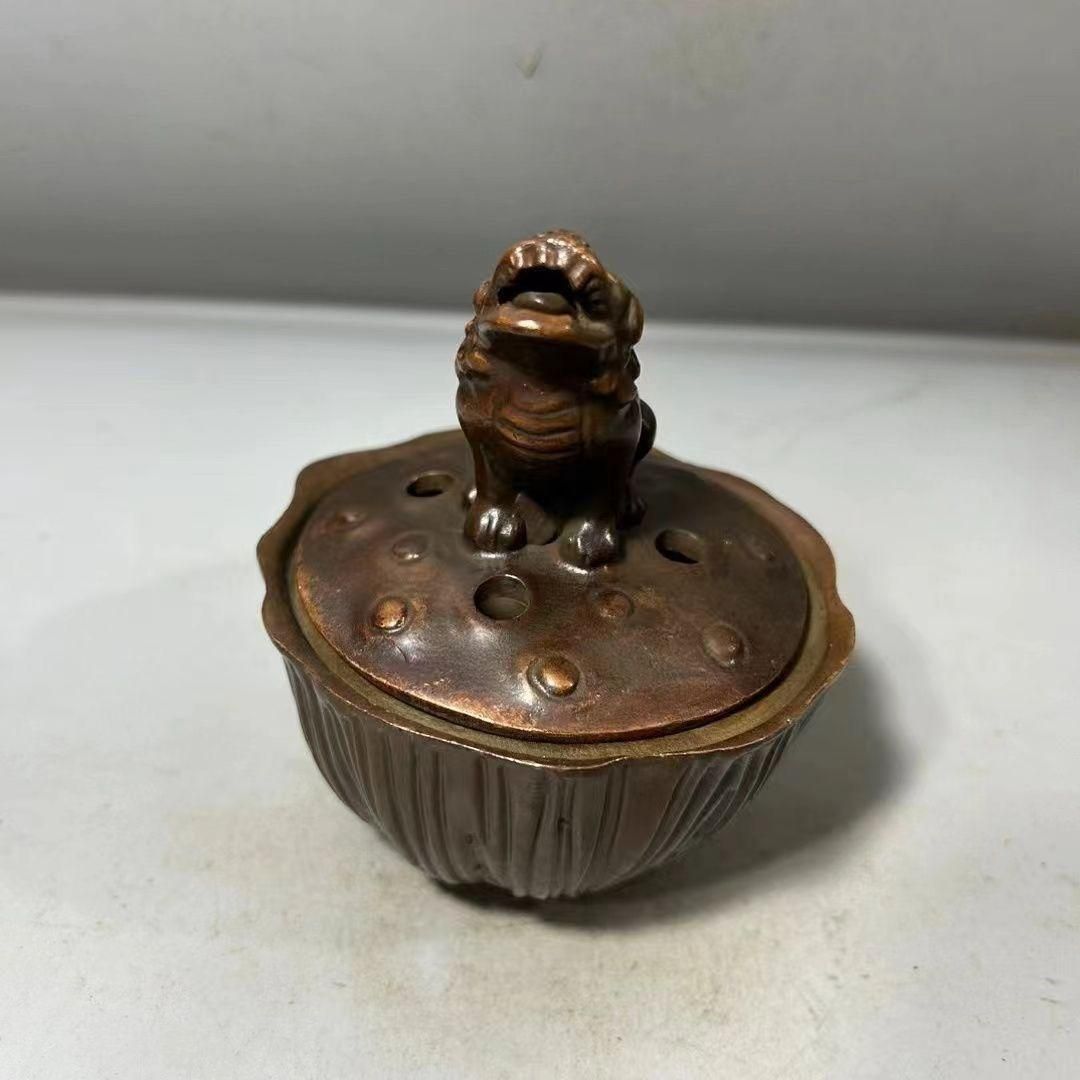 浮彫 蓮子蓮藤天吼薫香炉 香道具 装飾品 工芸品 美術品 置物