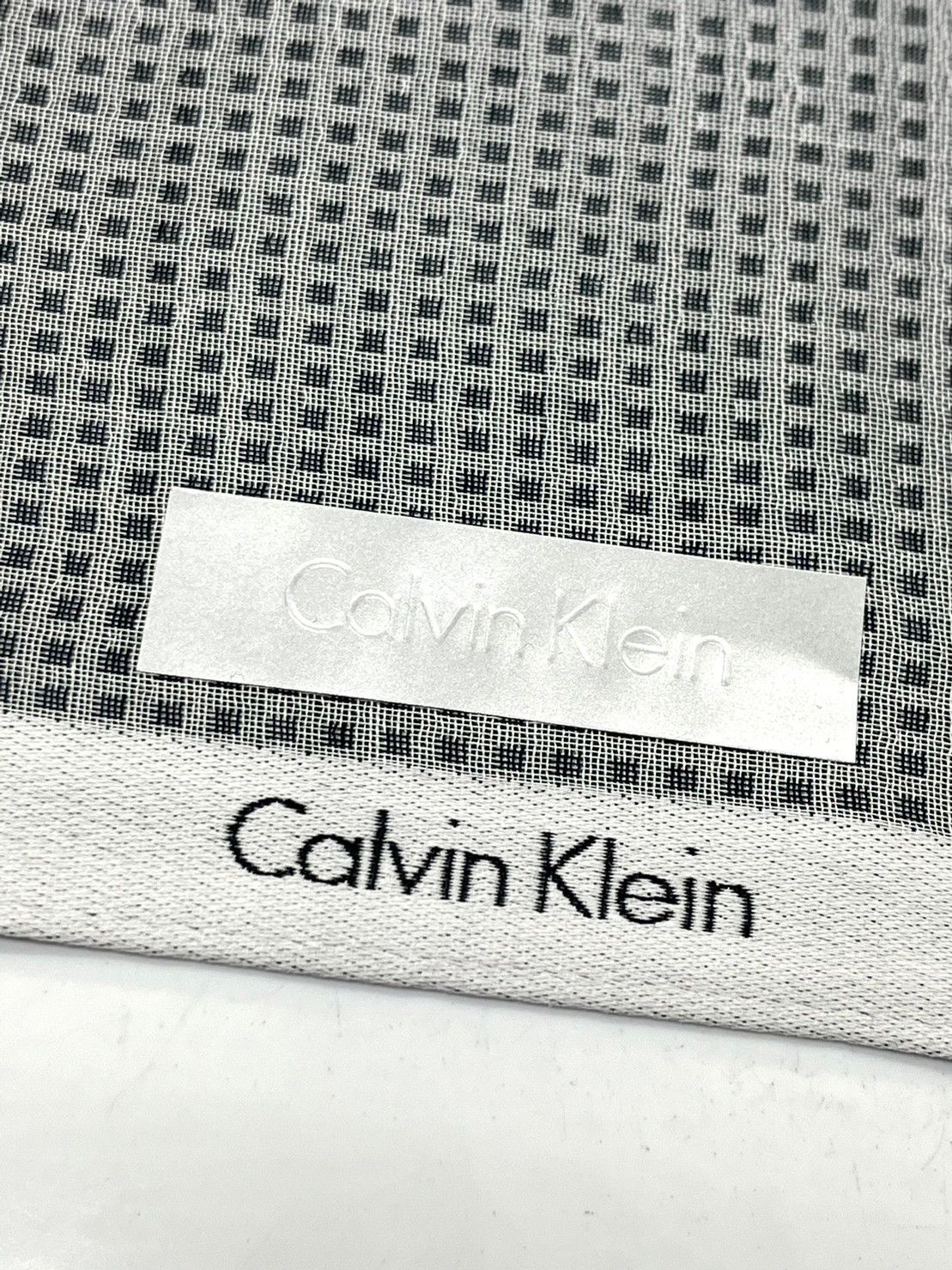 10％OFF 新品 未使用 カルバンクライン Calvin Klein ハンカチ tdh