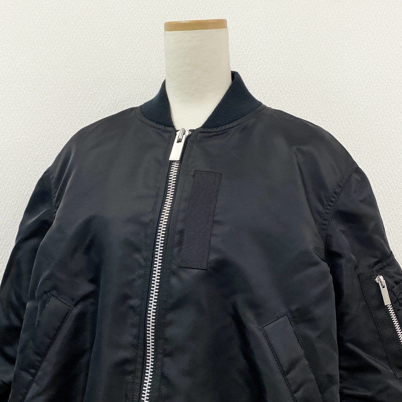 48h15《美品》 sacai サカイ MA-1 バックタックブルゾン ミリタリー 