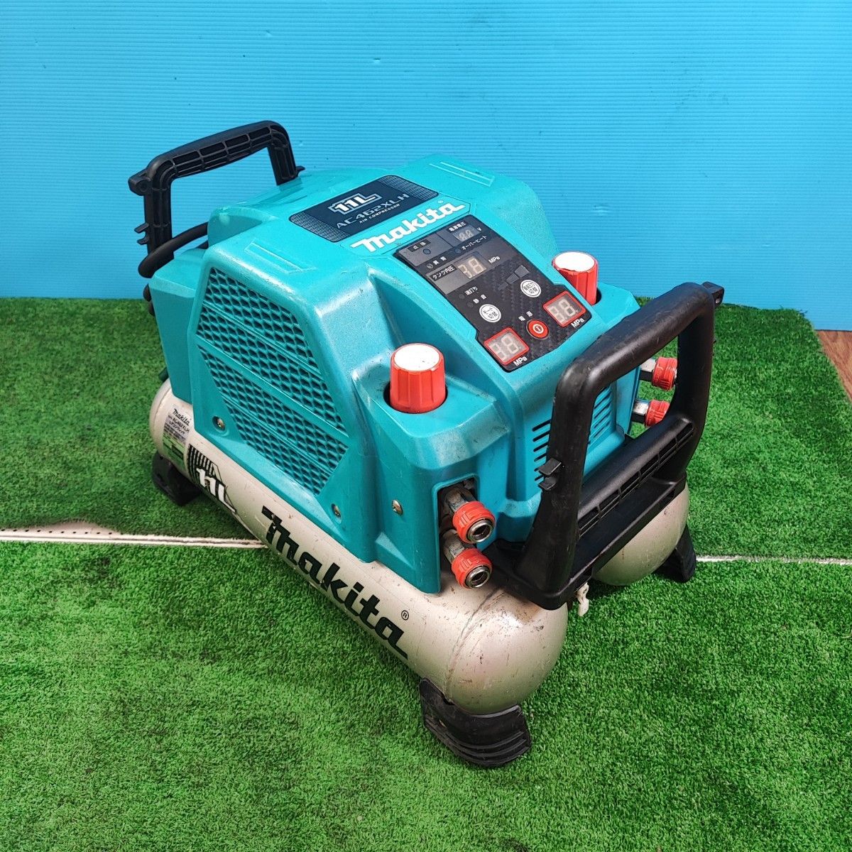 新品】マキタ makita エアコンプレッサ AC462XLH 青 [B] タンク
