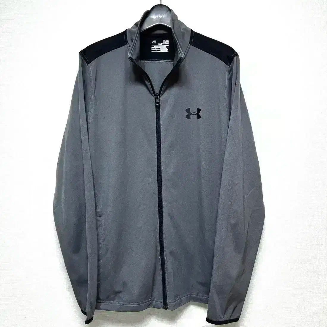 L 100 UNDER ARMOUR(アンダーアーマー) トレーナー ジャージ