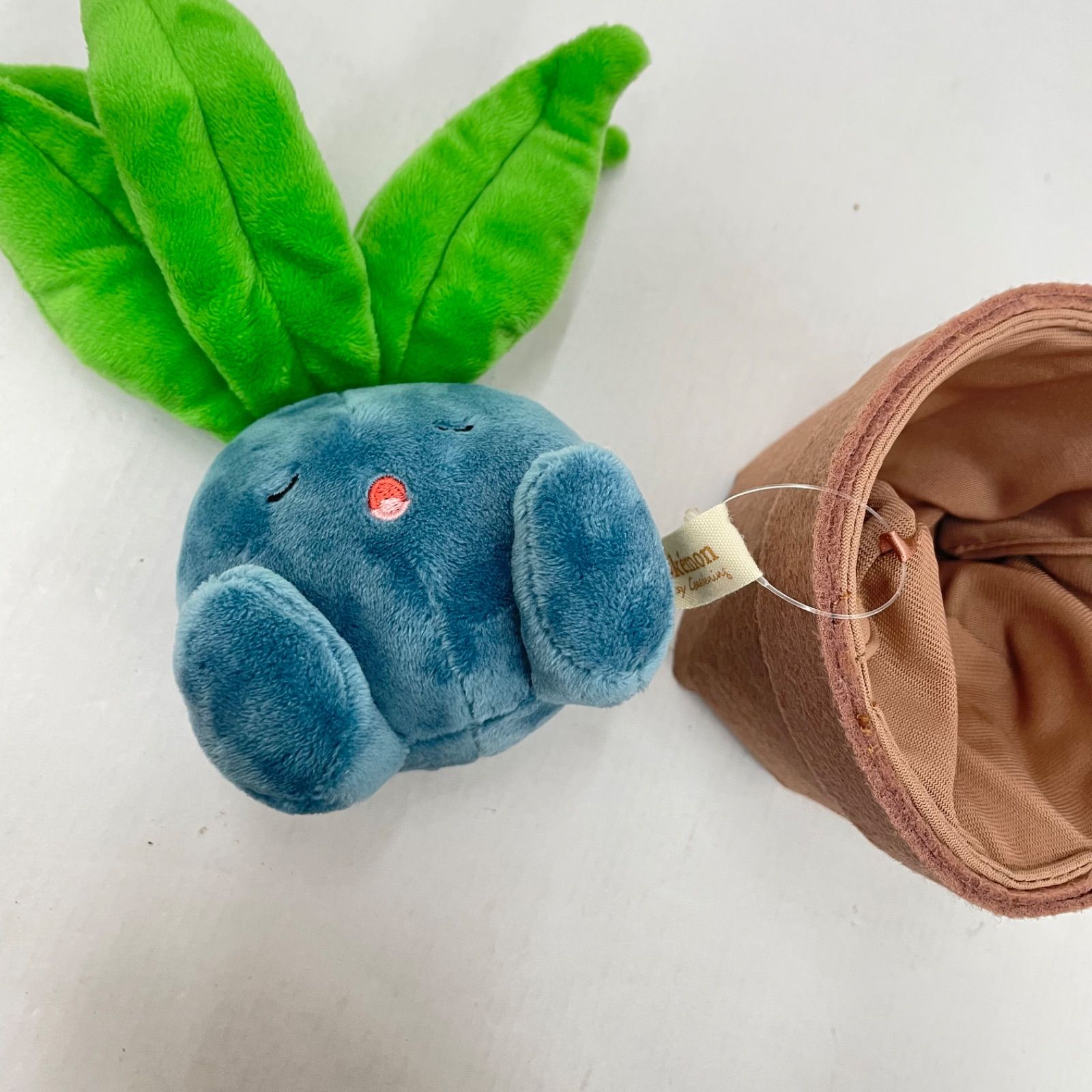 瀬戸店】Pokemon Grassy コレクション Gardening ナゾノクサぬいぐるみ