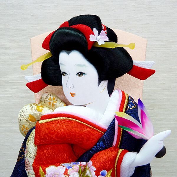 総檜造り 羽子板飾り