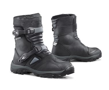 【新品・2営業日で発送】FORMA 【必ず購入前に仕様をご確認下さい】ADVENTURE LOW BLACK 44 27.5cm
