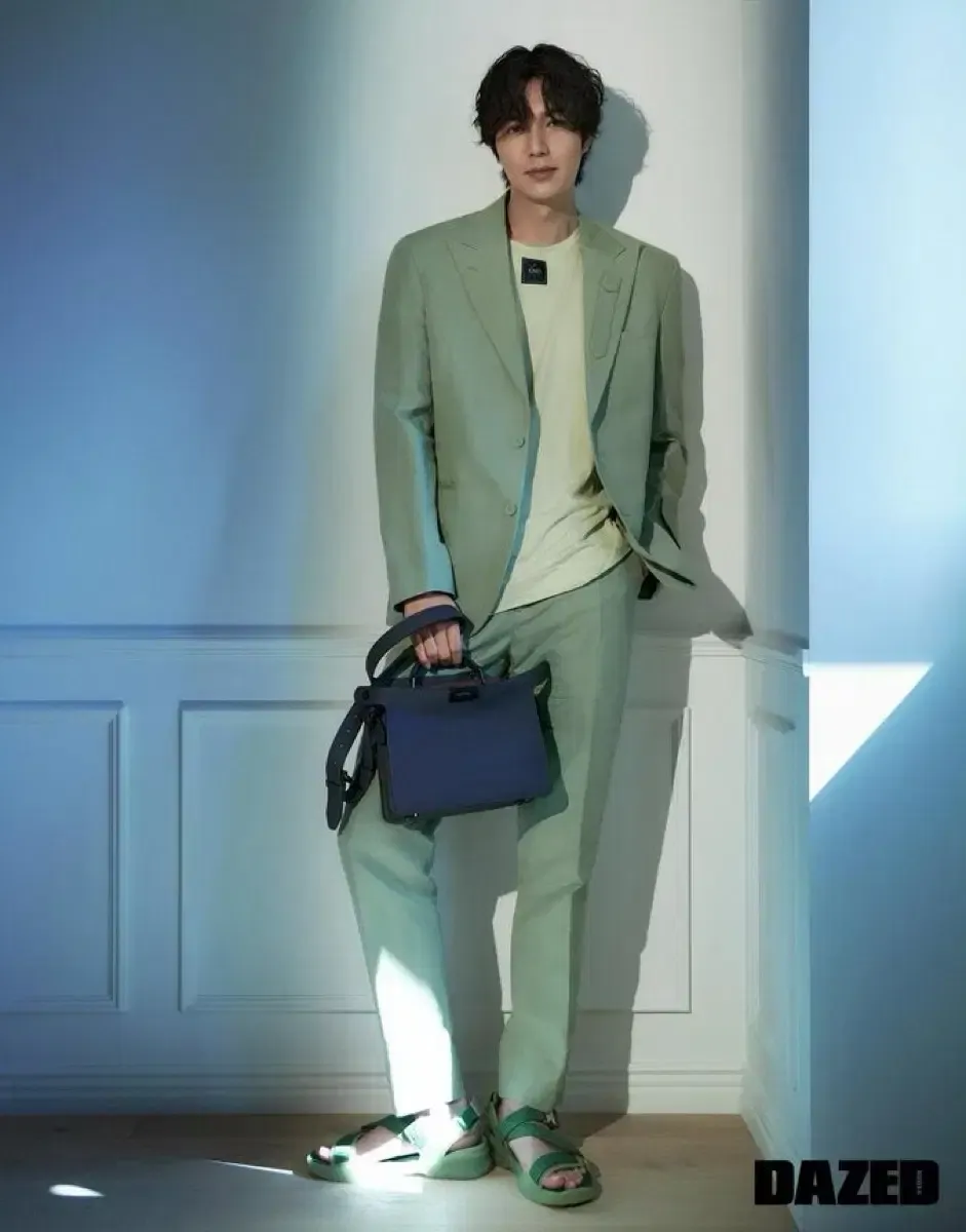 2025年最新】Fendi メンズ ビジネススーツの人気アイテム - メルカリ