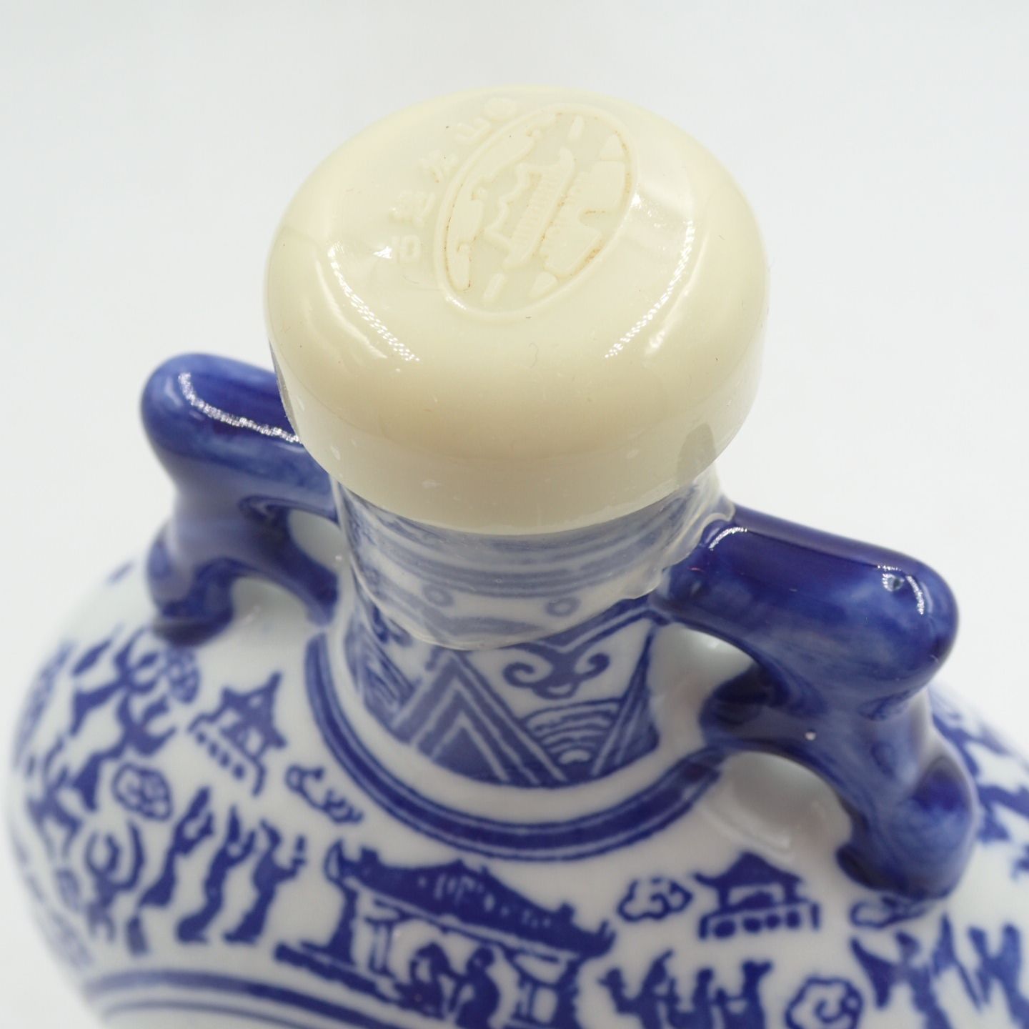 古越龍山 30年陳醸 Amazon.co.jp: 古越龍山 紹興酒500ml 陳醸30年 壷 永昌源 ギフト