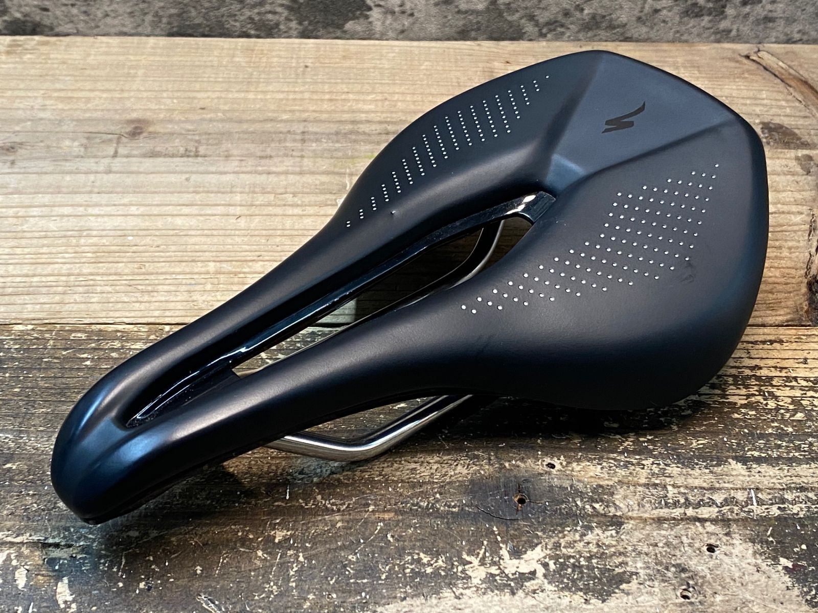 スペシャライズド SPECIALIZED