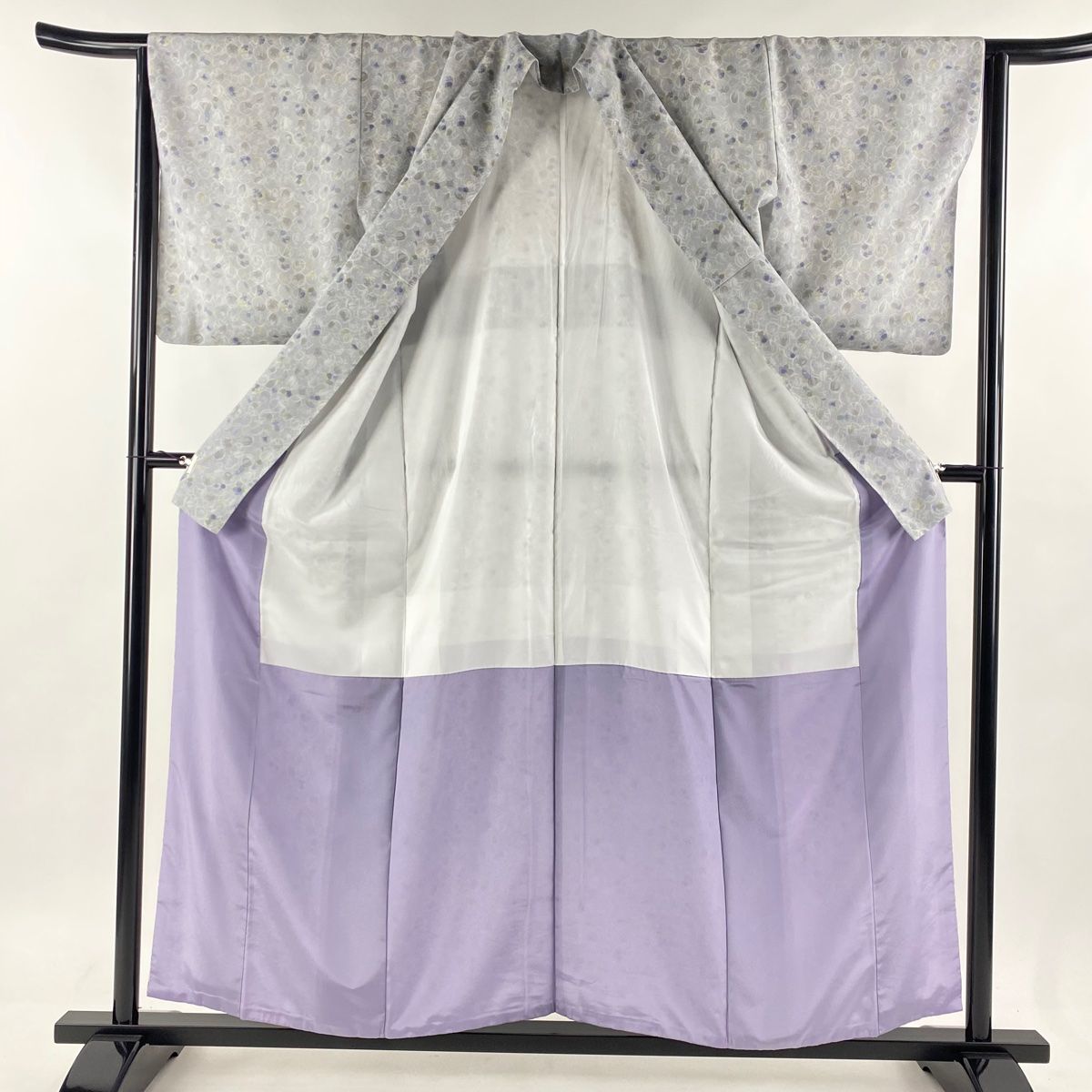 付下げ 身丈156.5cm 裄丈64cm M 袷 草花 ぼかし 灰色 正絹 秀品 【中古