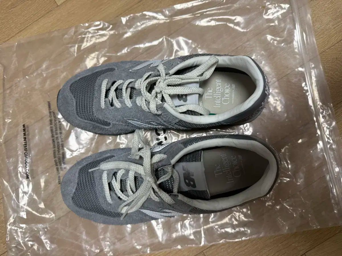 New Balance(ニューバランス) x 陶器 574 プレミアム グレー 275