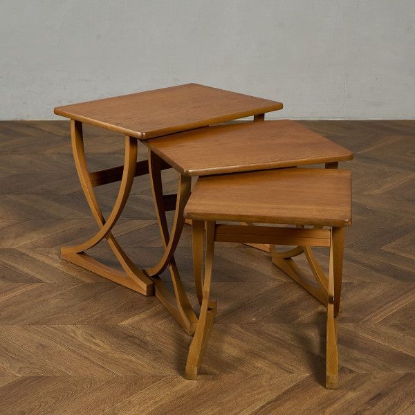 ネイサン Nathan ネストテーブル NATHAN クロス チーク 英国