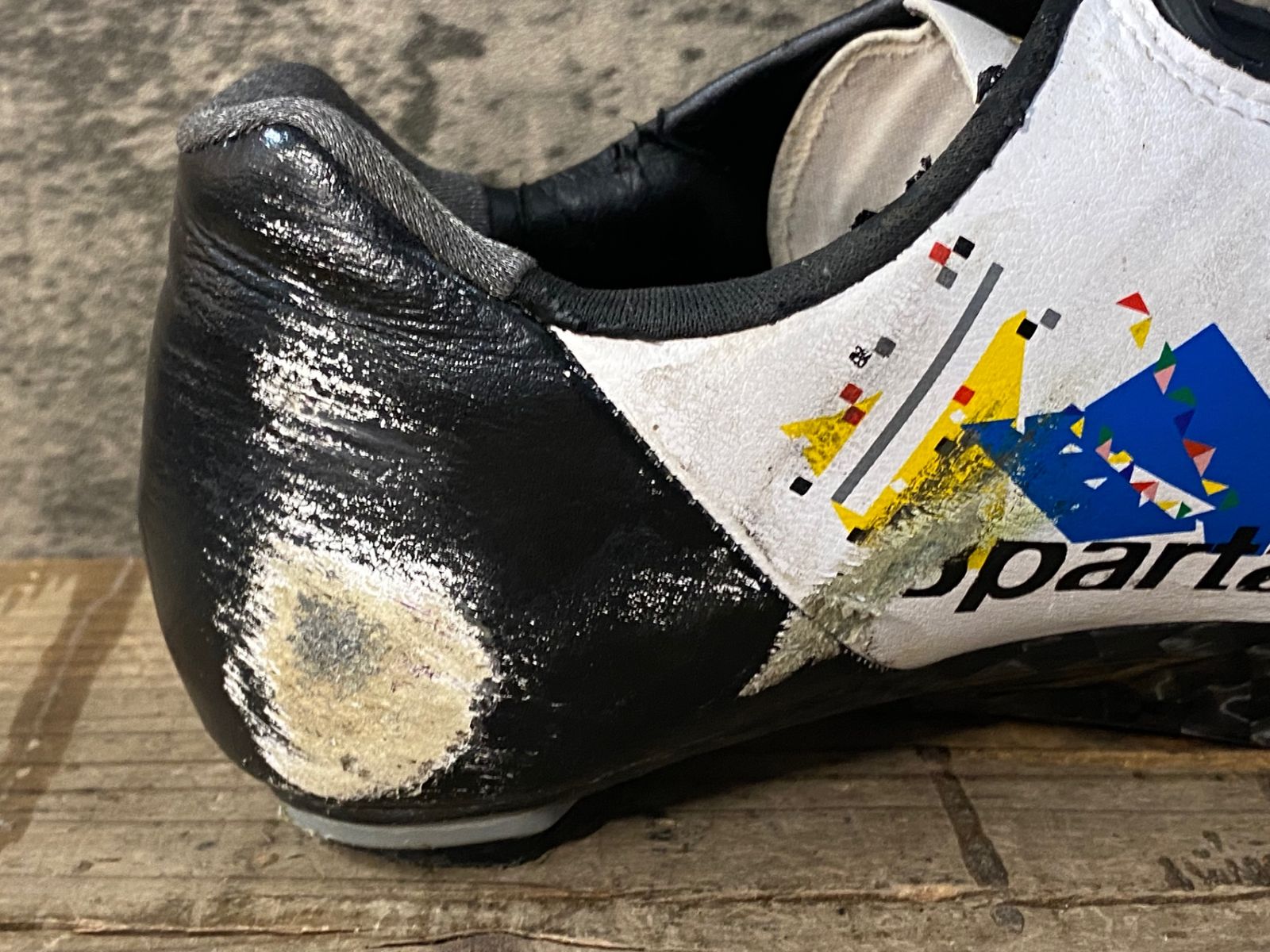 ビンディングシューズ