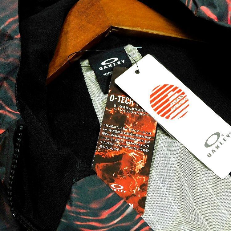 新品　OAKLEY Striking Wind Warm JKT メンズM 楽天市場】オークリー【OAKLEY】メンズ Striking Wind Warm Jkt