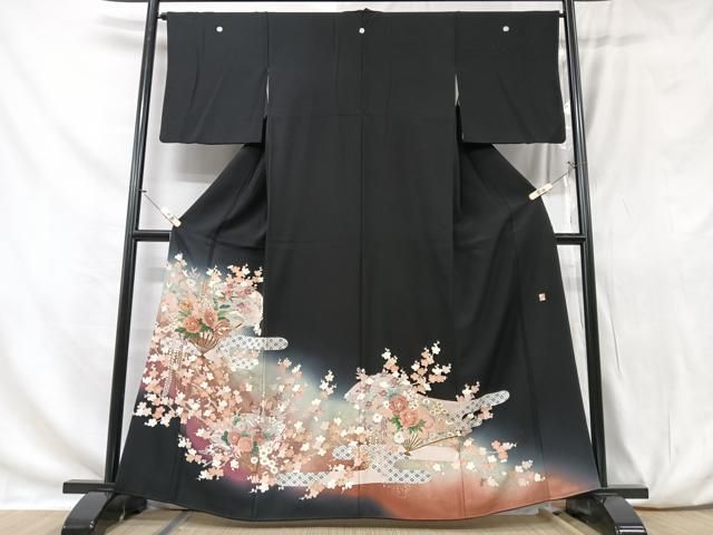 逸品❇️ますいわ屋扱い黒留め袖　有名作家手描友禅暈し染め　22点総フルセット ki1875nB.jpg