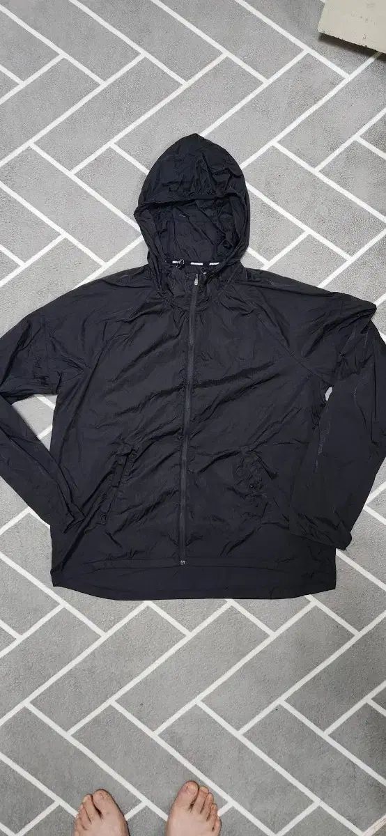 【雷市場（ポンジャン）商品韓国直送】Nike(ナイキ） ランニング 軽量 ウインドブレーカー XXL オーバーサイズ 黒