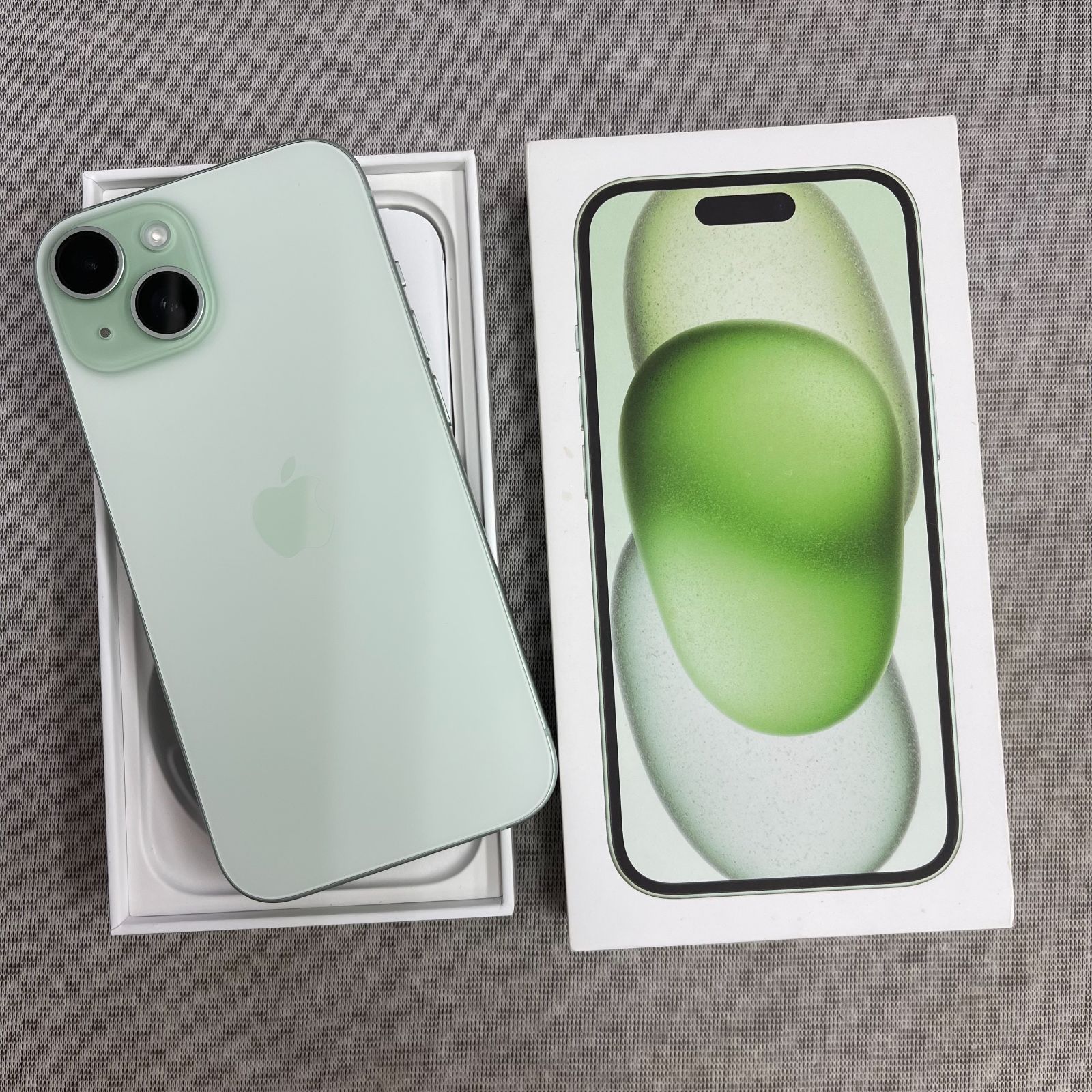 iPhone 15 128GB グリーン AU版 SIMフリー送料無料 - メルカリ