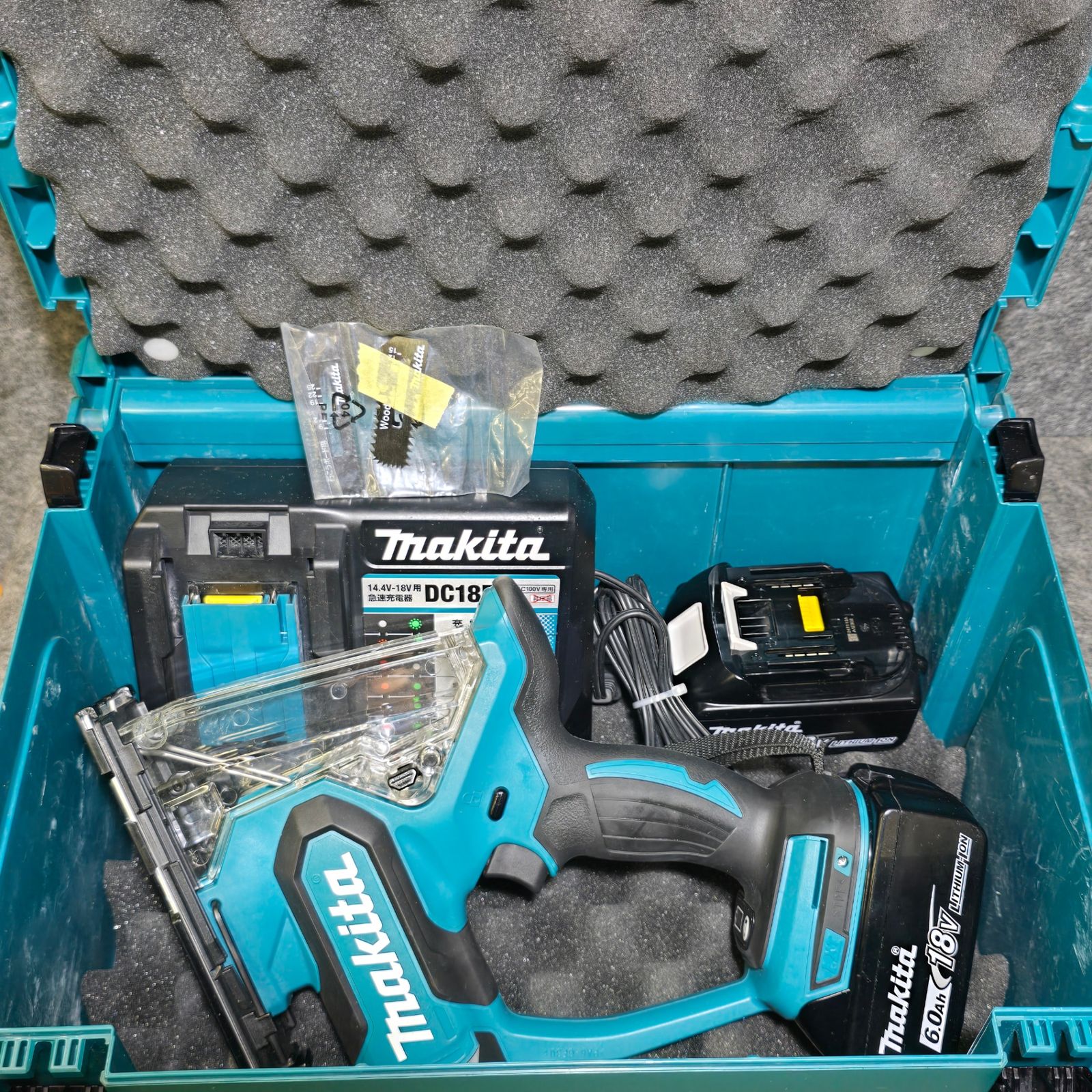 本体 バッテリ 刃付き マキタ makita コードレスボードカッタ SD180DRGX 桶川店