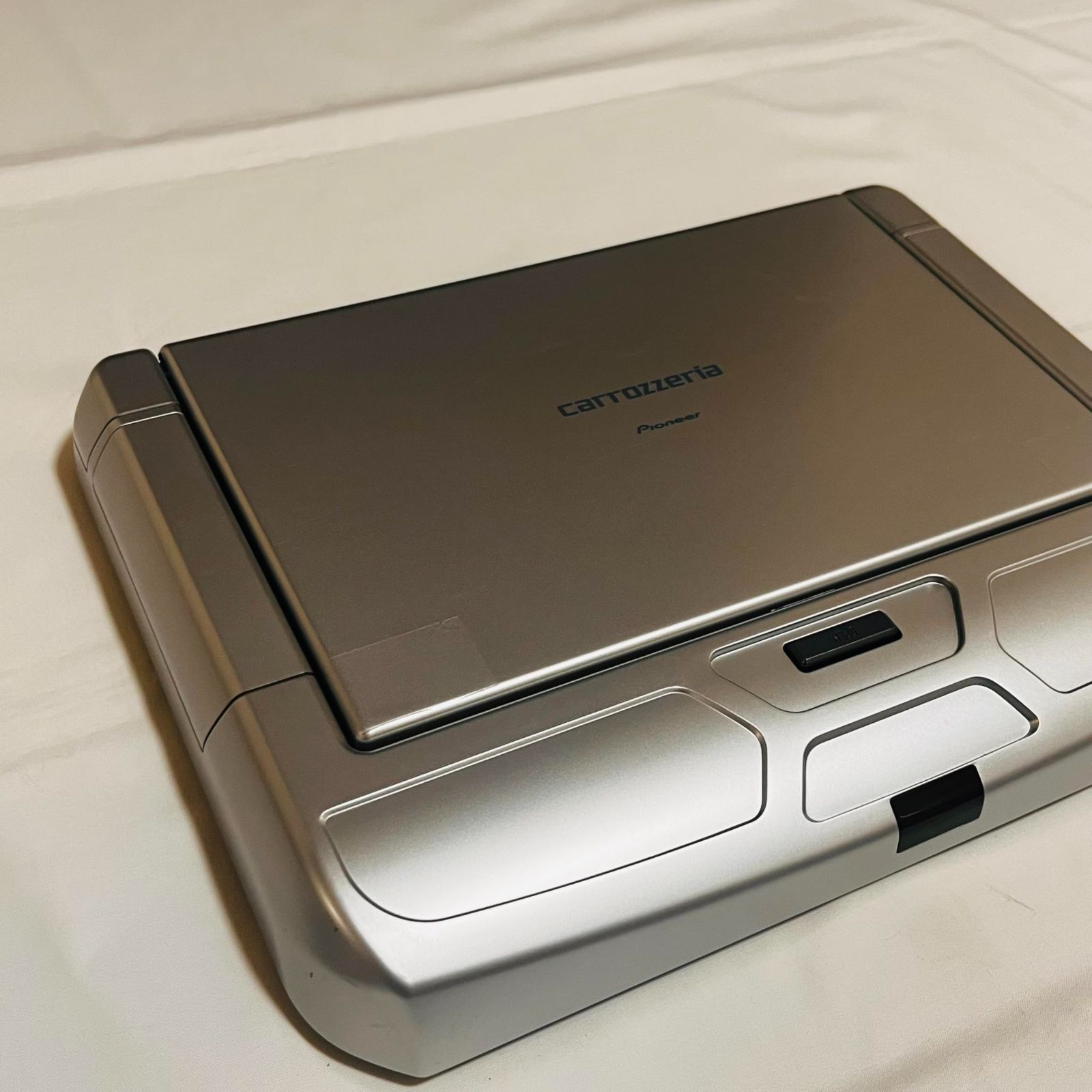 Pioneer フリップダウンモニター TVM-FW1050-S 10.1インチ シルバー WSVGA カロッツェリア No2218