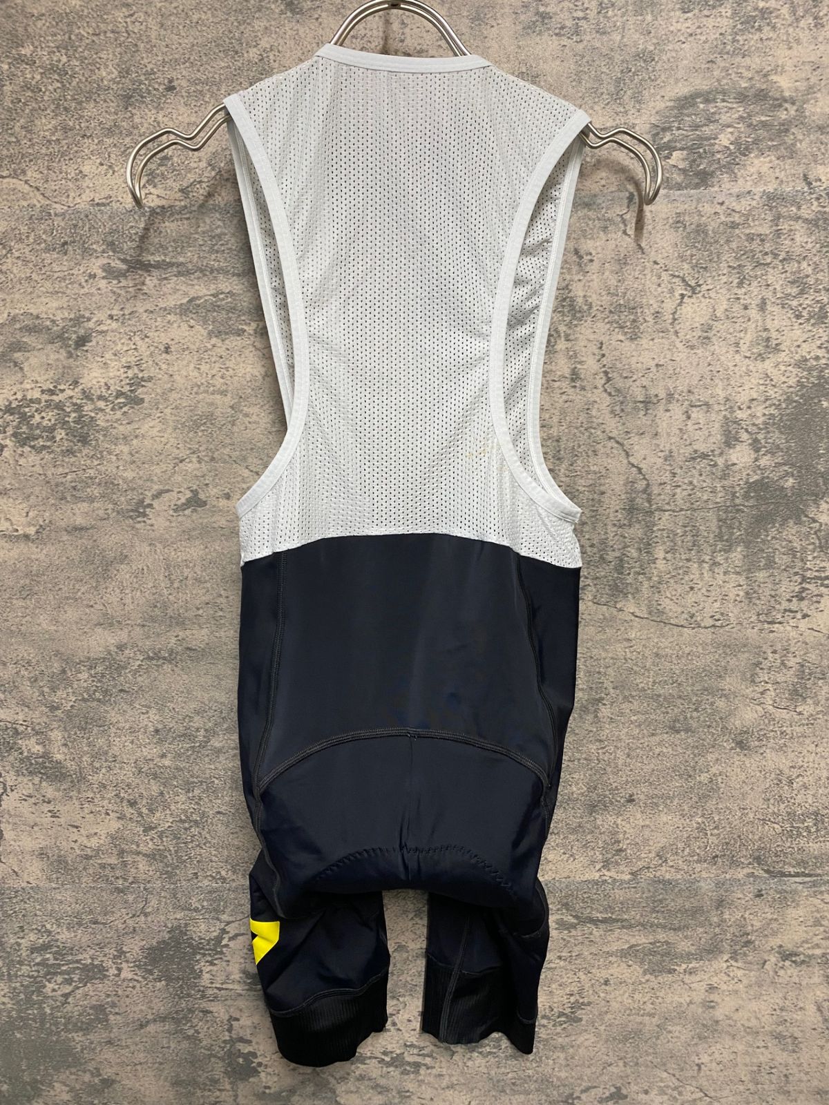 JJ756 ブラックシープ BLACKSHEEP ビブショーツ 黒黄色