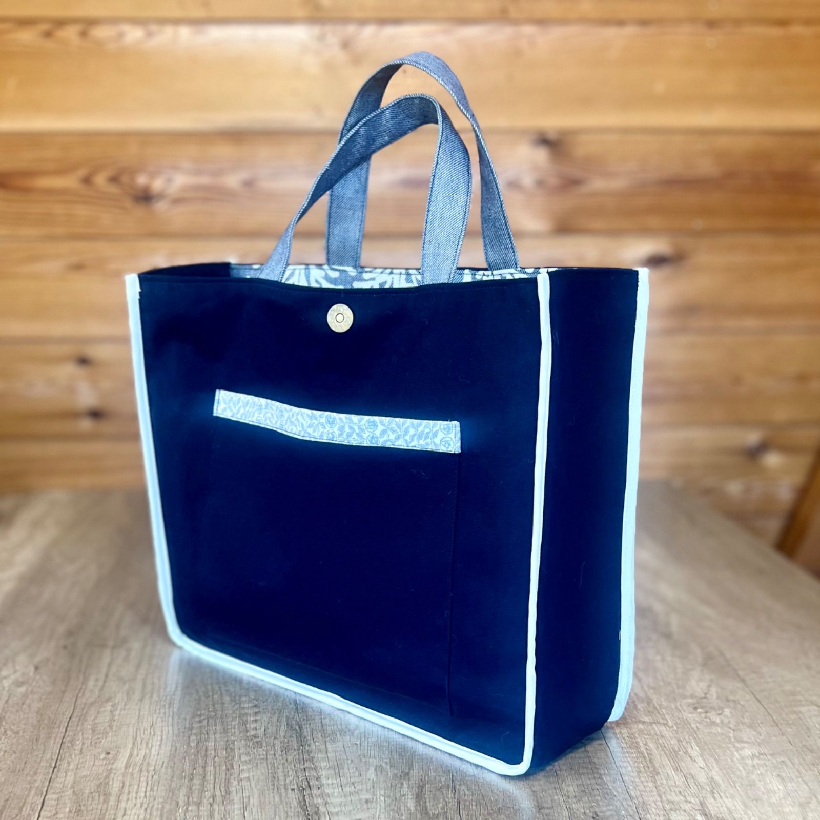 ミナペルホネン　ハンドメイド　マチ付きトートバッグ ミナペルホネン ハンドメイド ぐるりマチ横広トートバッグ