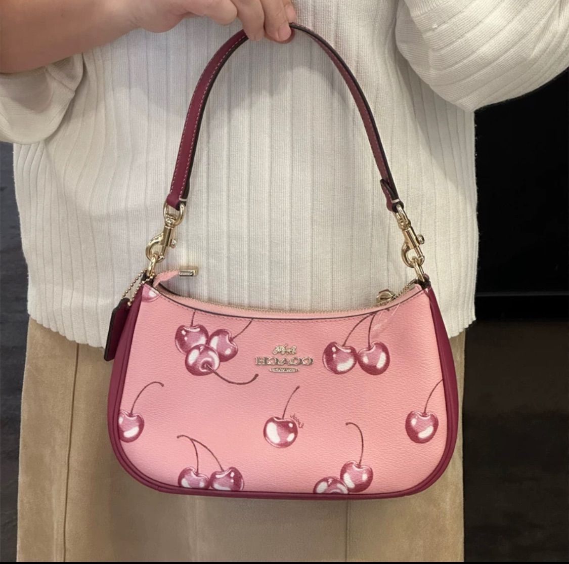 未使用・人気 】 COACH コーチ CB290 テリ ショルダー バッグ  