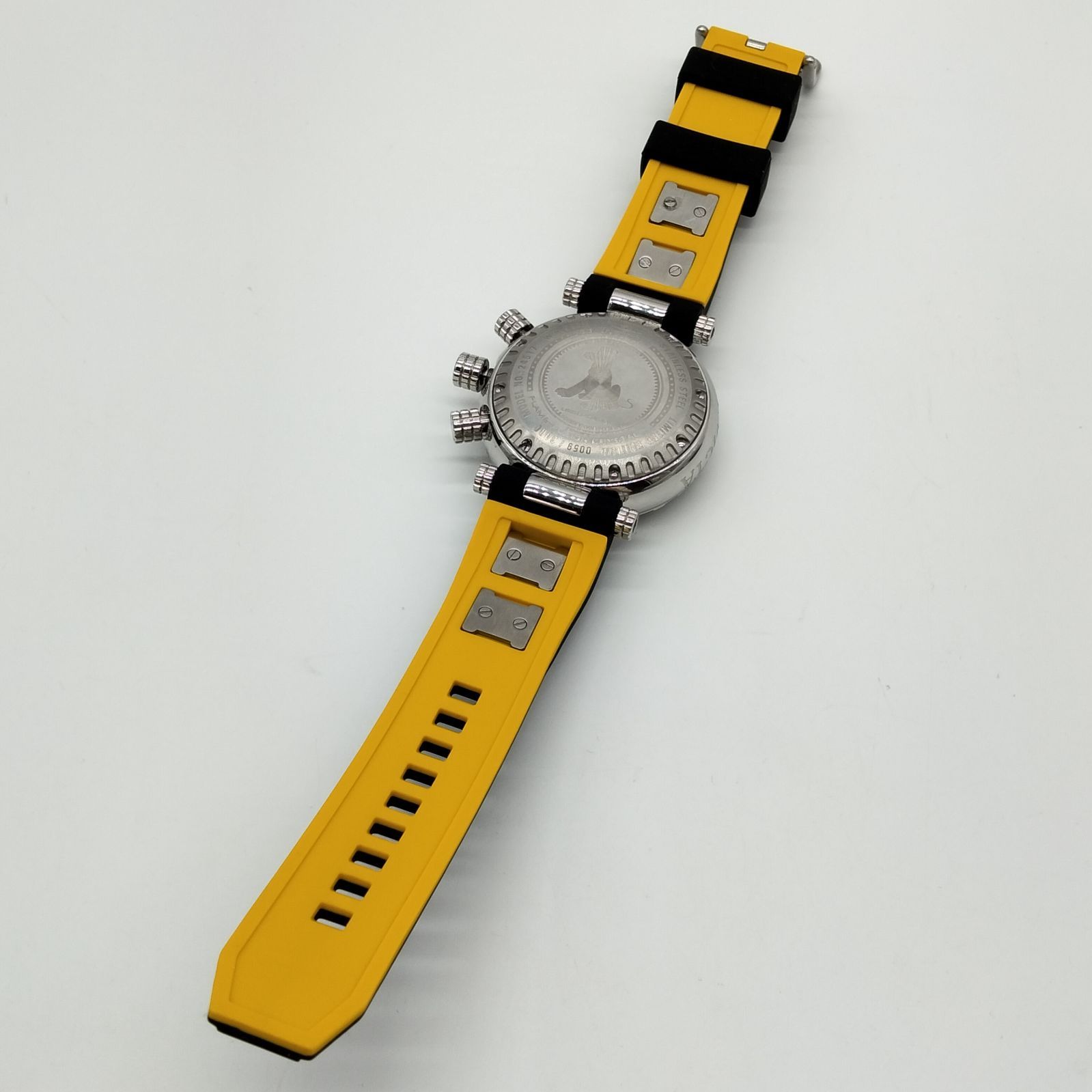 ✨美品✨ インヴィクタ 24517 ディズニー プルート 腕時計 - メルカリ