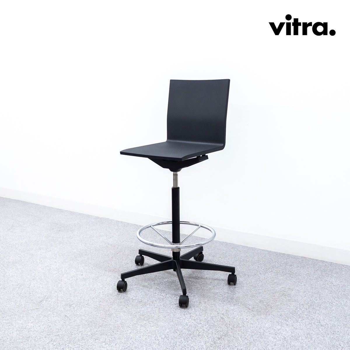 展示品 Vitra ヴィトラ .04 Counter カウンター チェア ベーシックダーク マールテン ヴァン セーヴェレン 定価20万 6
