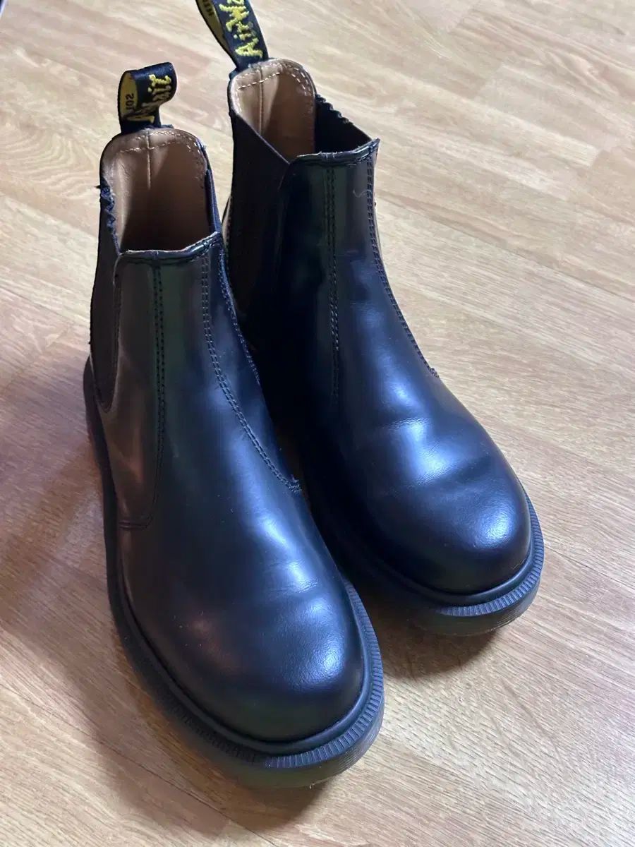 DR. MARTENS ドクターマーチン 2976 チェルシーブーツ 黒 230 ムシナを