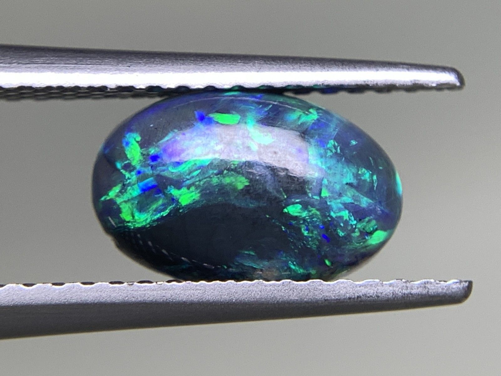 1.299ct 中央宝石ソーティング付き