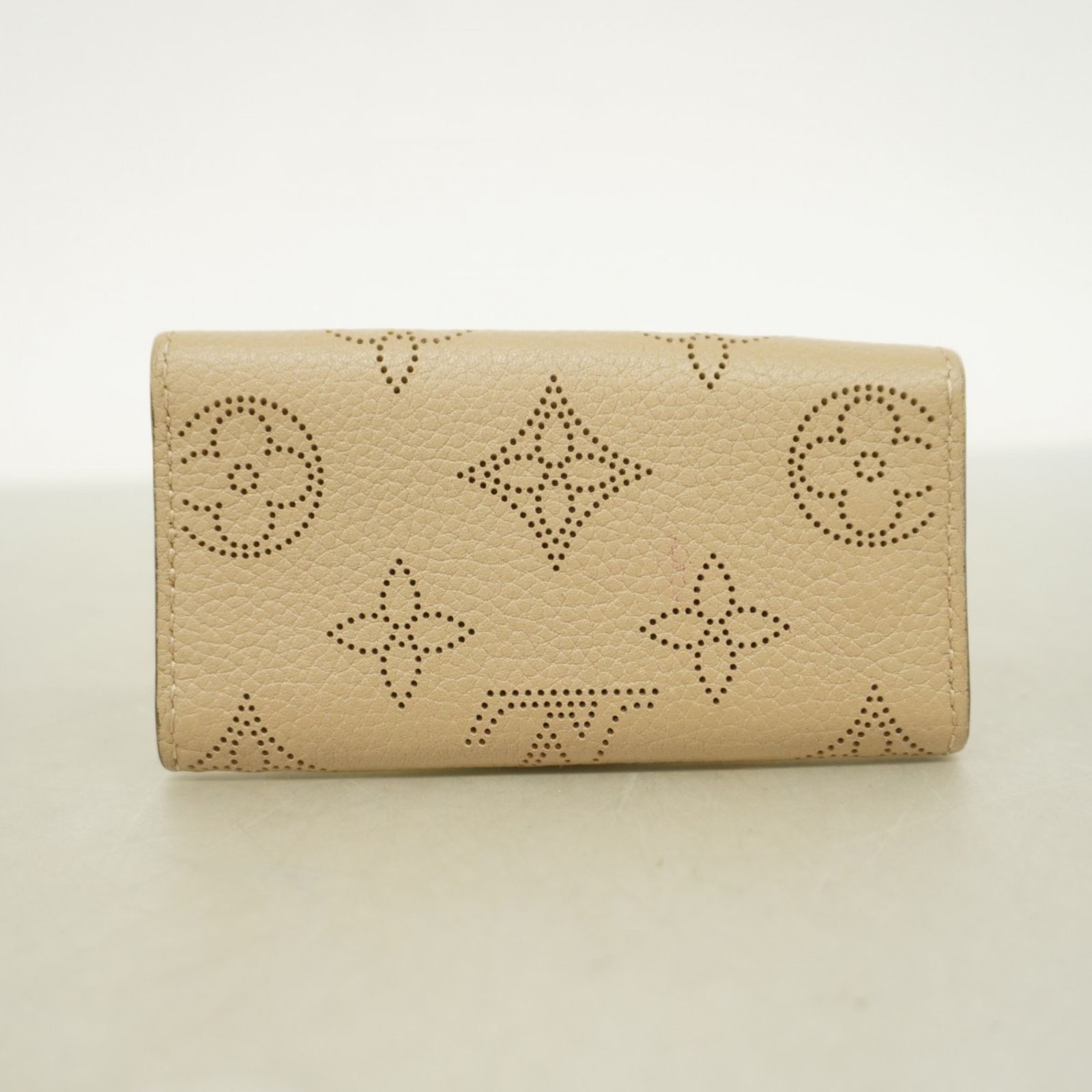 Vuitton ルイ