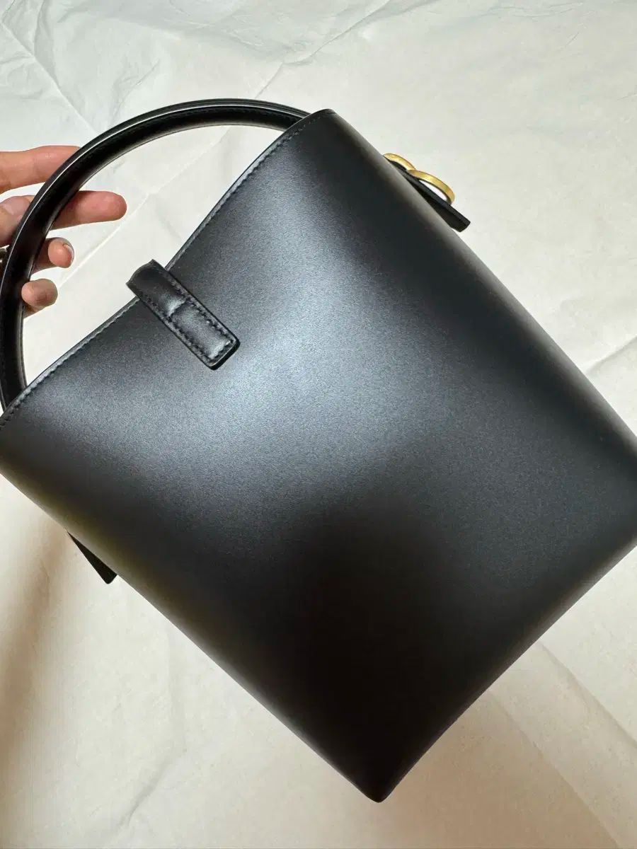 Laurent サンローラン