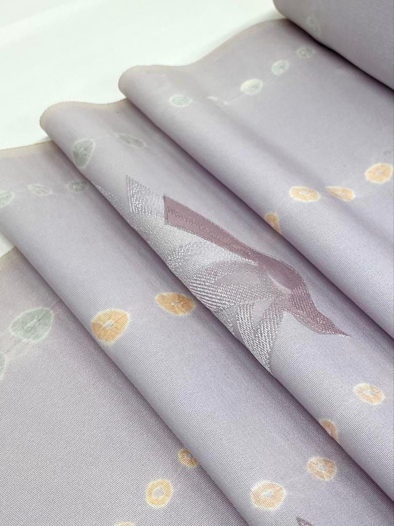 小紋 紋意匠 モダン 正絹 反物 小紋 絞り 鳥 紋意匠 正絹 反物 - メルカリ