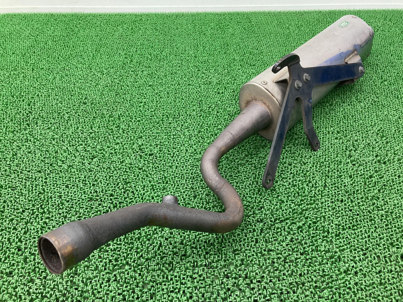 SP忠男製スカイウェイブ400 サイレンサーマフラー 社外 中古 SP忠男製スカイウェイブ400 サイレンサーマフラー 社外 中古