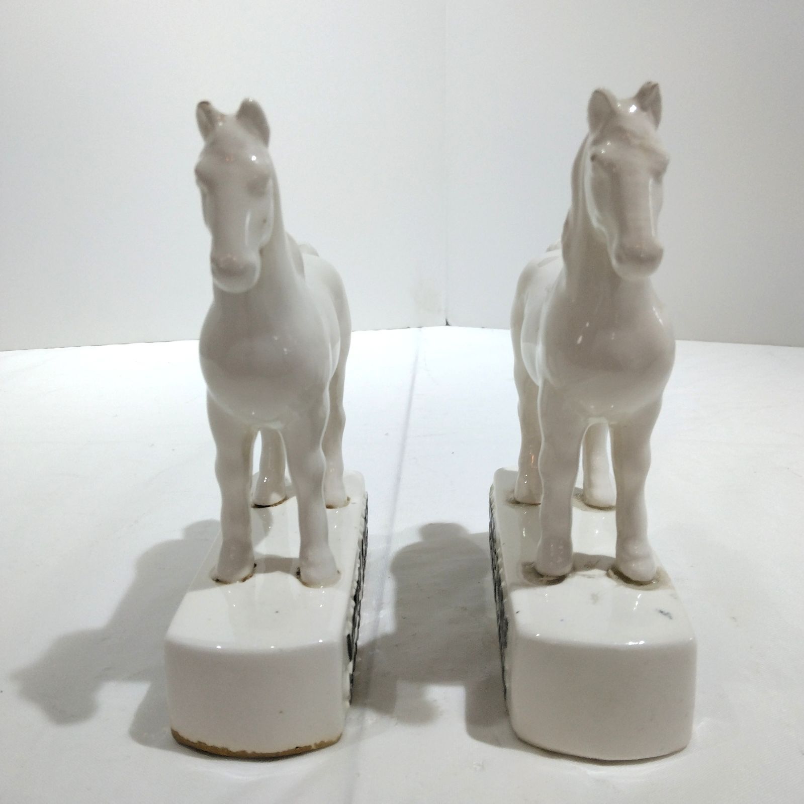 WHITE HORSE ウイスキー 陶器製 フィギュリン 白馬 2体セット