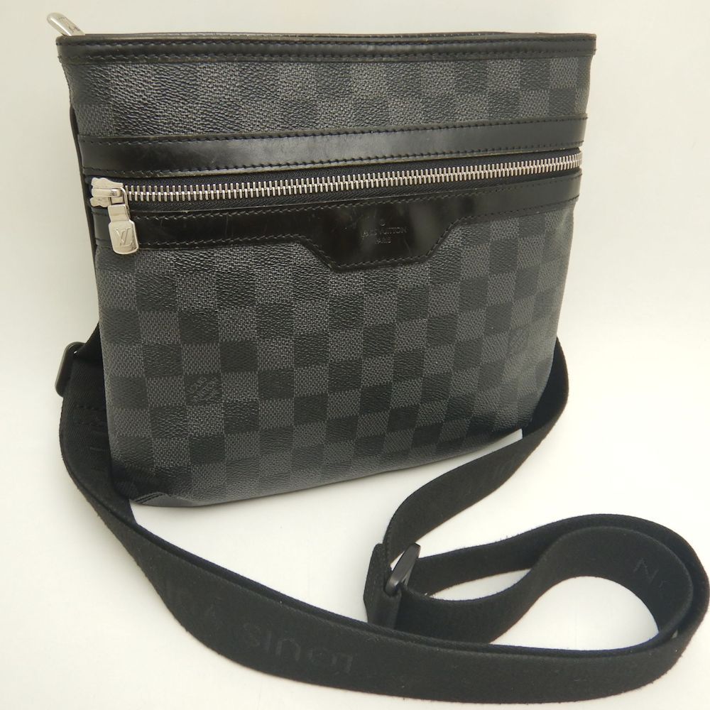LOUIS VUITTON ルイヴィトン ダミエ グラフィット トマス N58028 ショルダーバッグ ノワール メンズ |253229