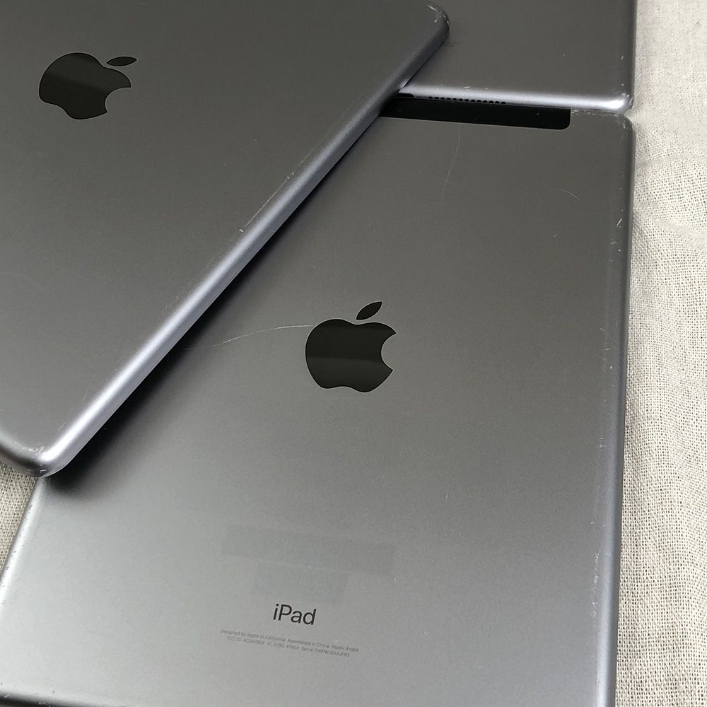 Apple iPad第6世代 A1954 本体 ジャンク