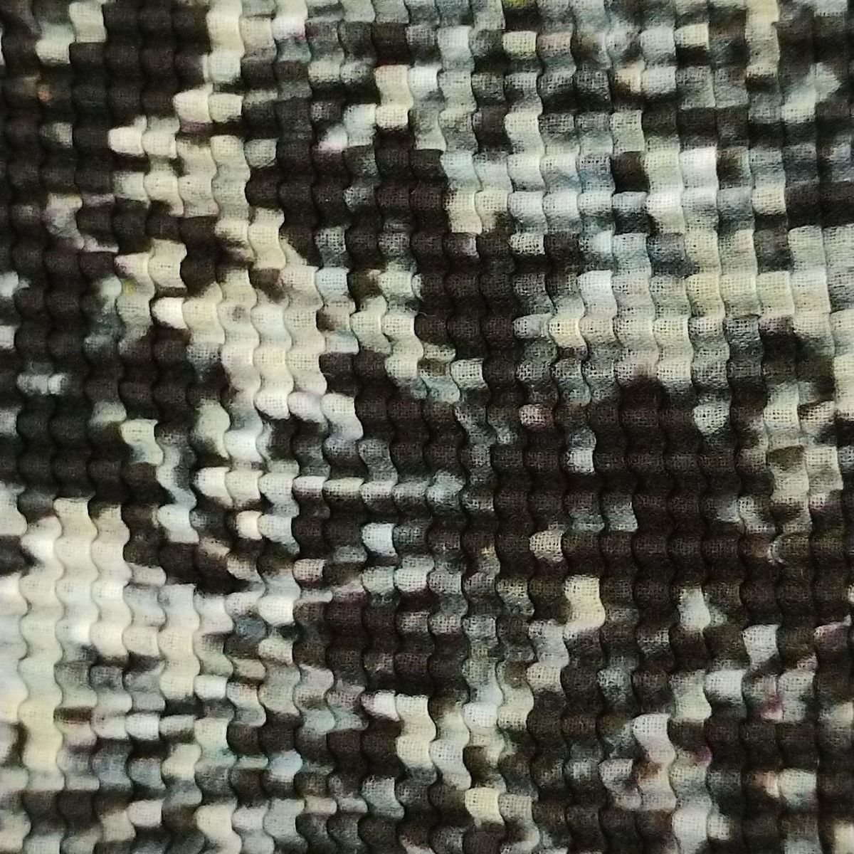  me ISSEY MIYAKE ミー イッセイミヤケ 七分袖カットソー レディース - 黒×グレー×マルチ クルーネック 五分袖 七分袖 Tシャツ カットソー