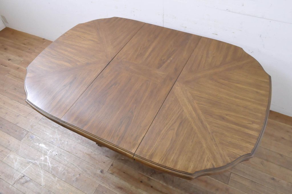 ドレクセル■グランドヴィラ■パーティーテーブル■伸長式■ダイニング■56万円 ドレクセル□グランドヴィラ□パーティーテーブル□伸長式□ダイニング