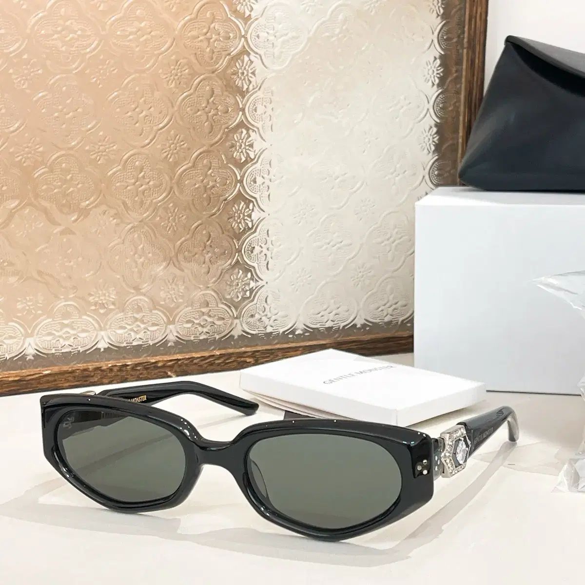 ジェントルモンスター 【 Ruvy Van 01 】 サングラス GENTLE MONSTER