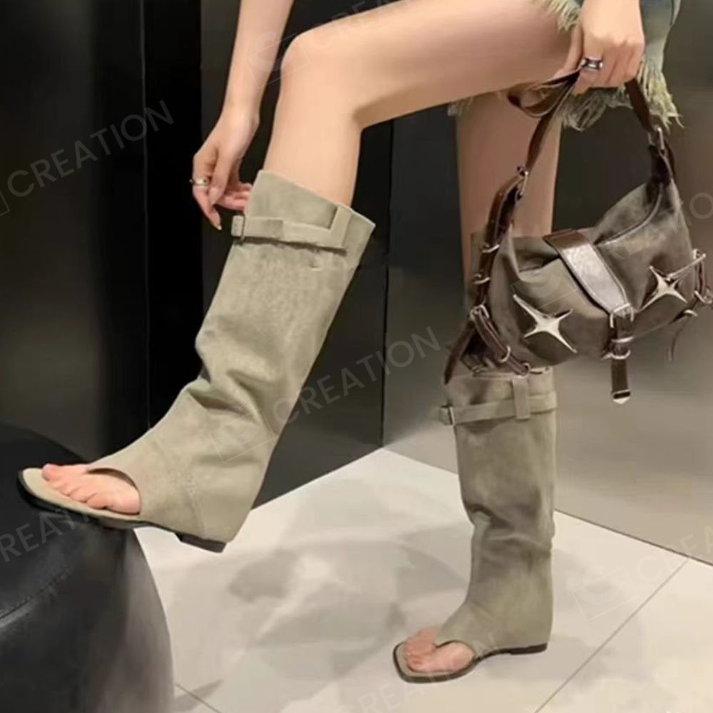 グリーンサンダル ヒール2cm