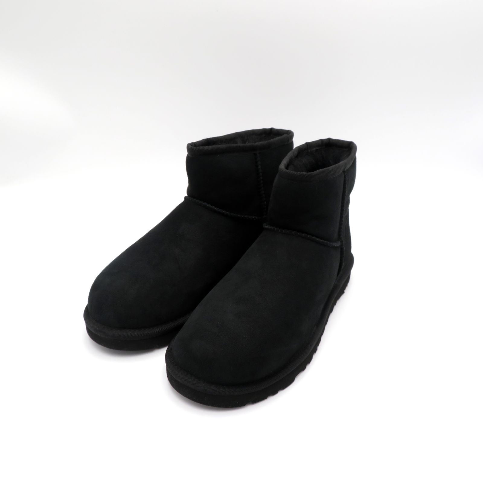 未使用品］ UGG アグ W CLASSIC MINI クラシックミニ 5854 W ブラック ...