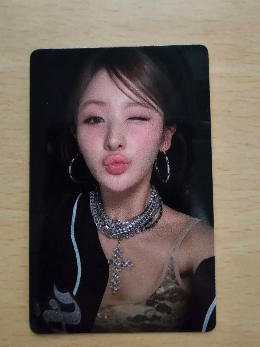 kiss of life ベル belle 3週目 サノク トレカ Belle (KISS OF LIFE
